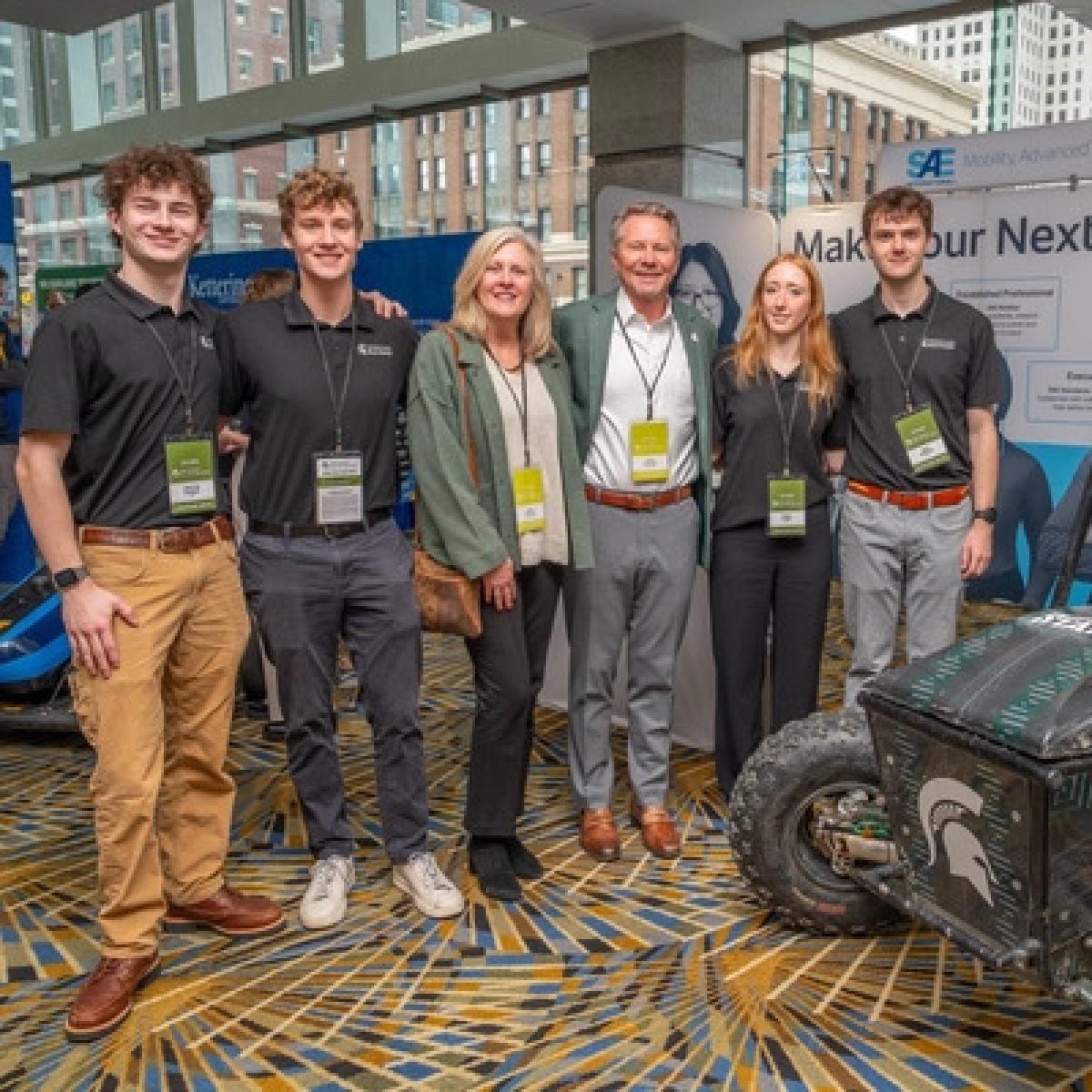 •	L-R: Max Hortop, Tom Gilbert, Amy Guskiewicz, President Kevin M. Guskiewicz, Emma Lutrey and Griffin Silbert. Credit: Derrick L. Turner